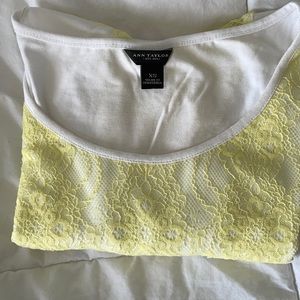 Ann Taylor T-shirt XS